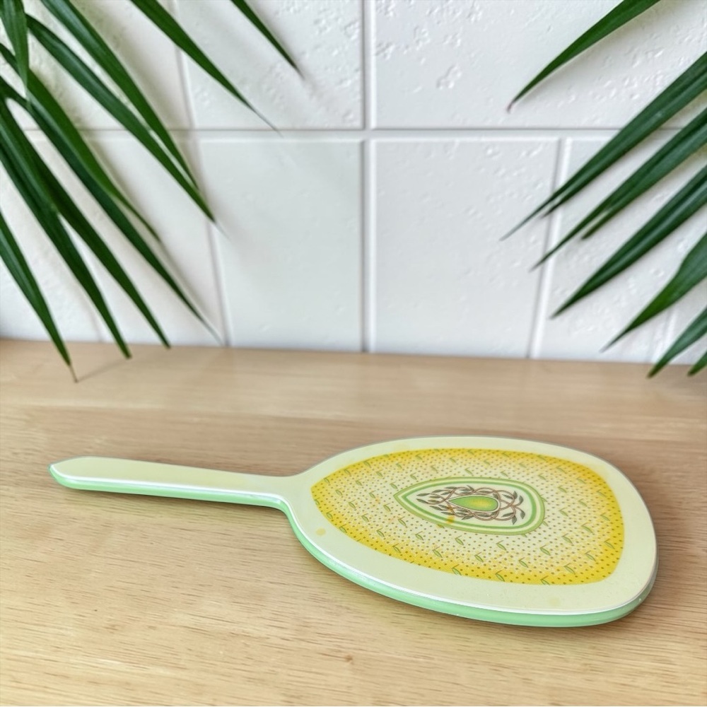 Vintage DuPont Lucite Hand Mirror Green Yellow Vanity Mirror Retro Table Mirror - Picture 4 of 13